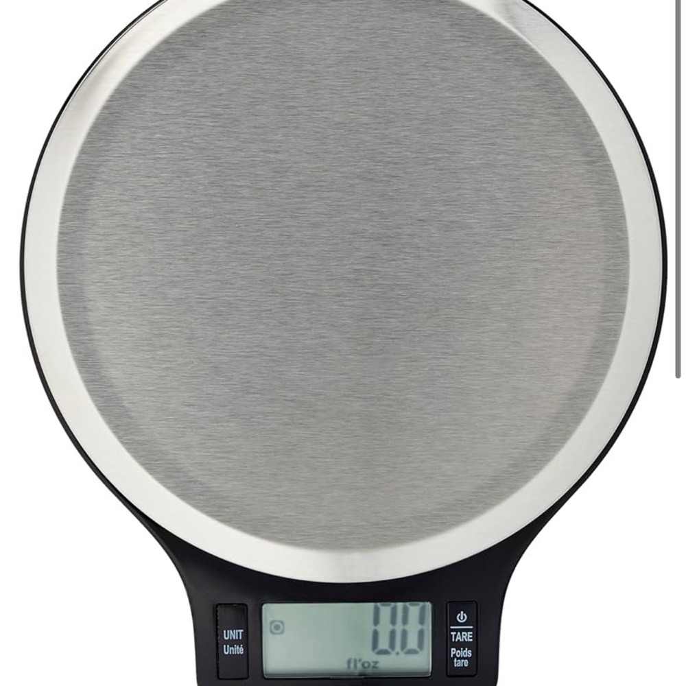 NIB Digital Food Scale w/batteries included weighs up to 11 pounds of food